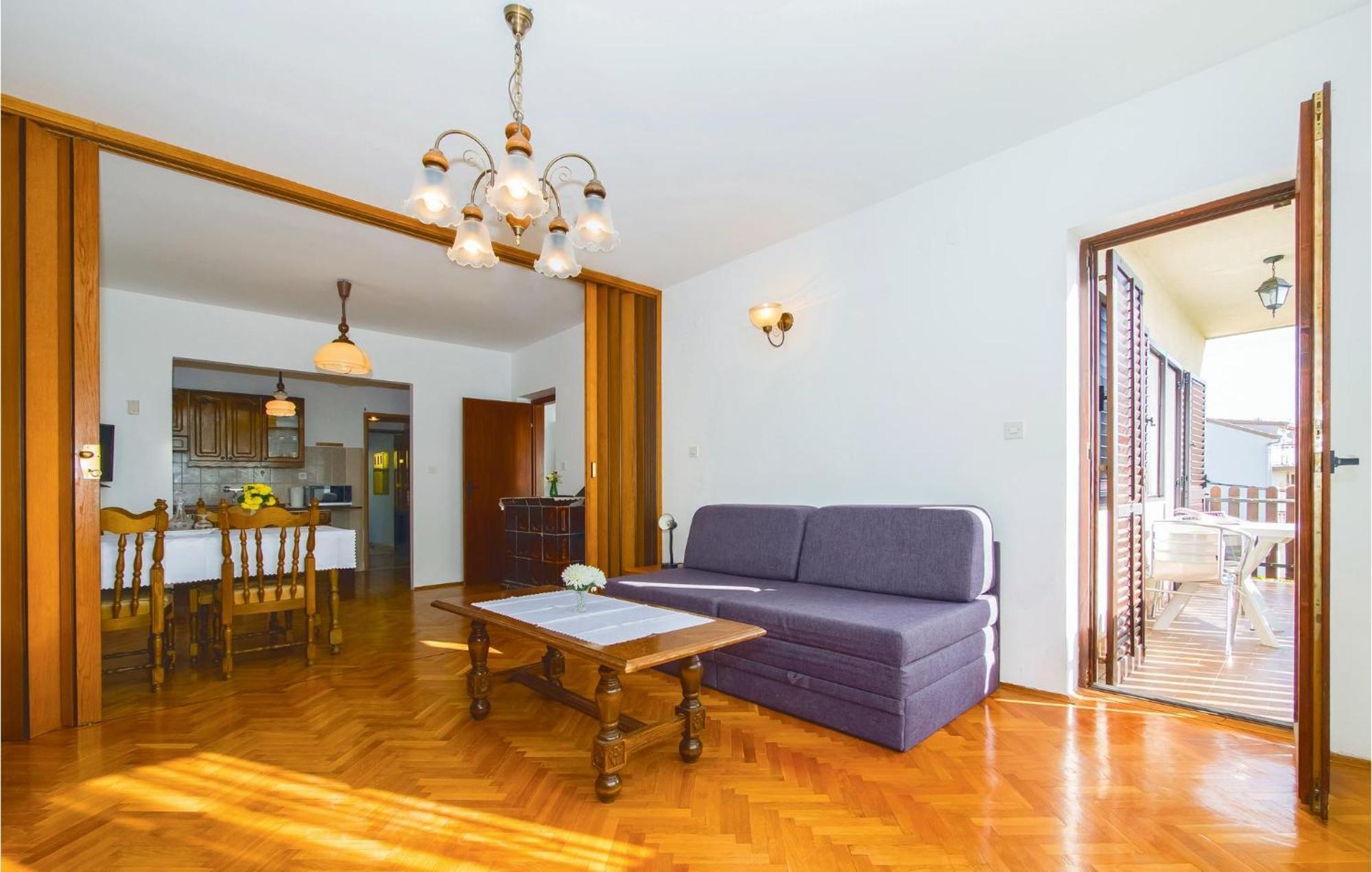 Three-Bedroom Apartment in Podstrana Buitenkant foto