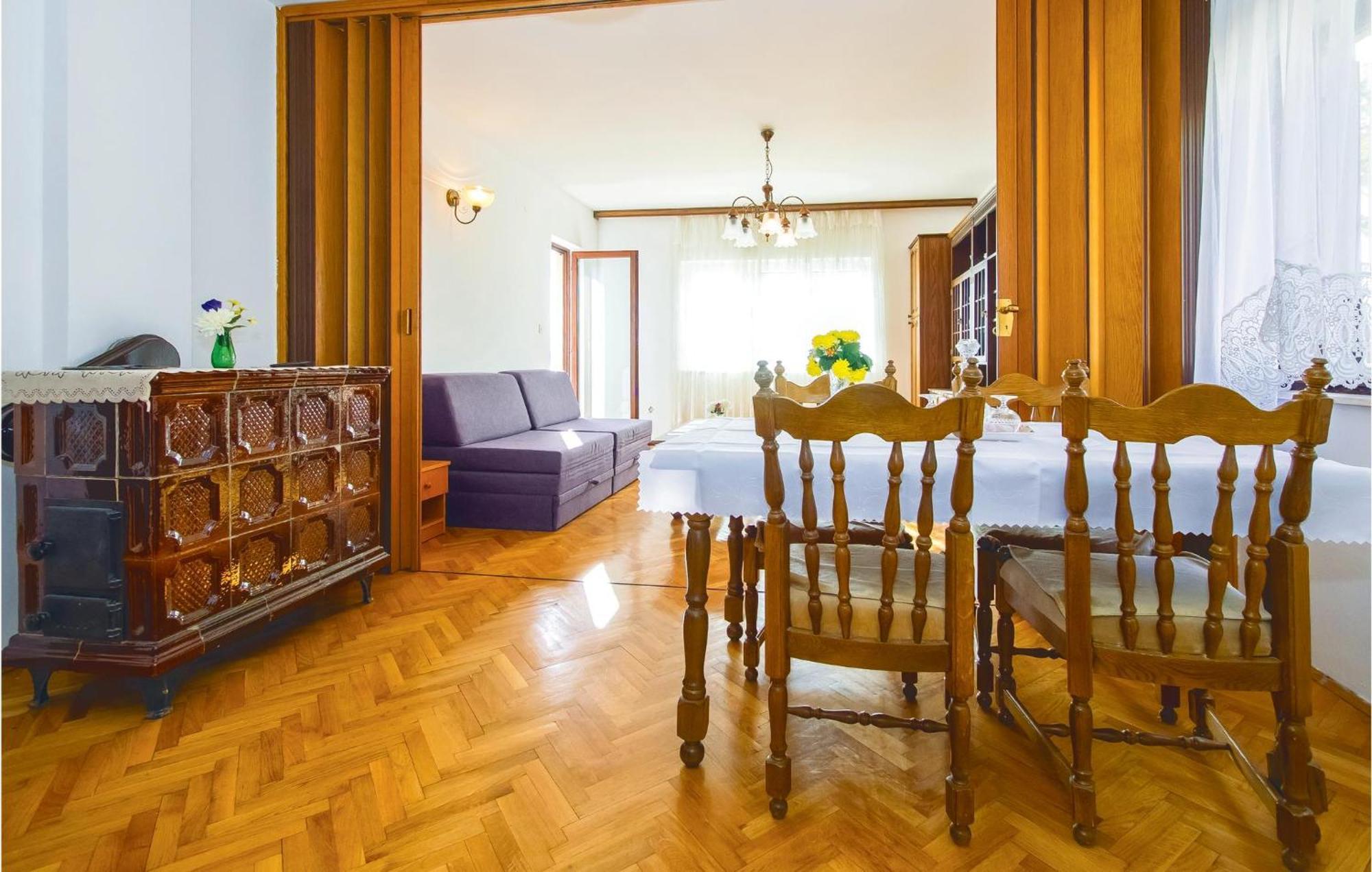 Three-Bedroom Apartment in Podstrana Buitenkant foto